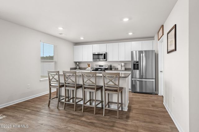 205 Seasons Trace Loop, Longs, SC 29568