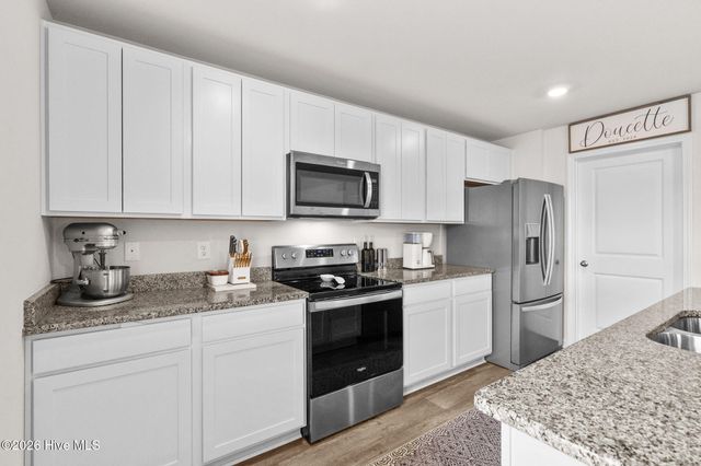 205 Seasons Trace Loop, Longs, SC 29568