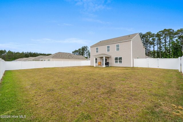 205 Seasons Trace Loop, Longs, SC 29568