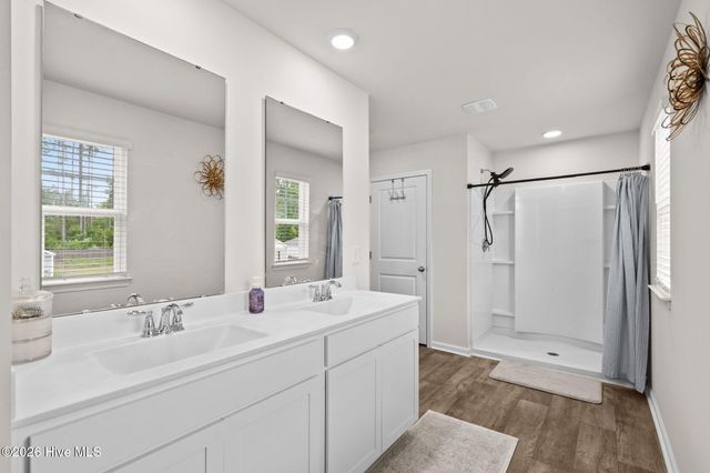 205 Seasons Trace Loop, Longs, SC 29568