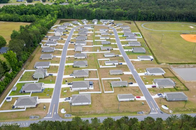 205 Seasons Trace Loop, Longs, SC 29568