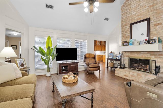 11522 Corola Trail Drive, Houston, TX 77066