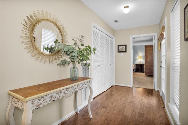 11522 Corola Trail Drive, Houston, TX 77066