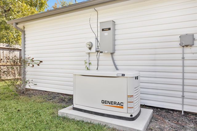 11522 Corola Trail Drive, Houston, TX 77066