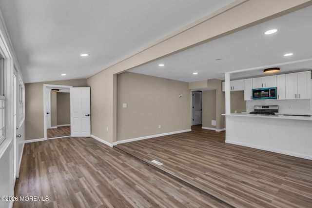 705 Cedar Avenue, Pine Beach, NJ 08741