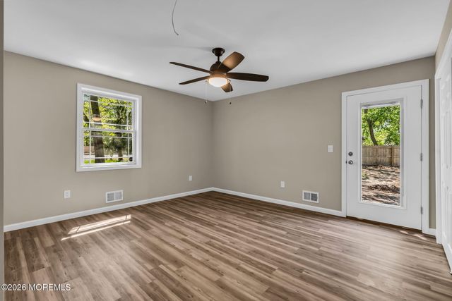 705 Cedar Avenue, Pine Beach, NJ 08741