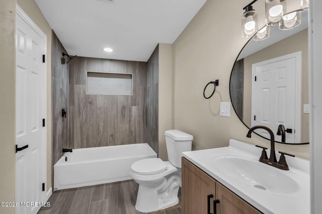 705 Cedar Avenue, Pine Beach, NJ 08741
