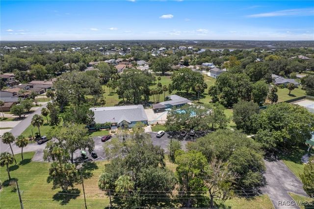 11517 W Riverhaven Drive, Homosassa, FL 34448