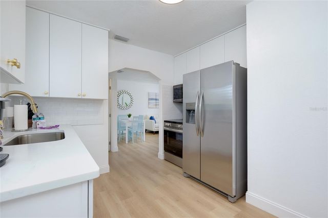 708 W OLYMPIA AVENUE, Punta Gorda, FL 33950