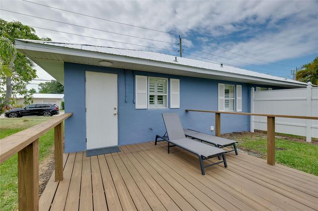 708 W OLYMPIA AVENUE, Punta Gorda, FL 33950