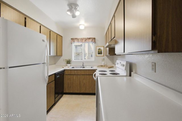 2312 W Lindner Avenue 37, Mesa, AZ 85202