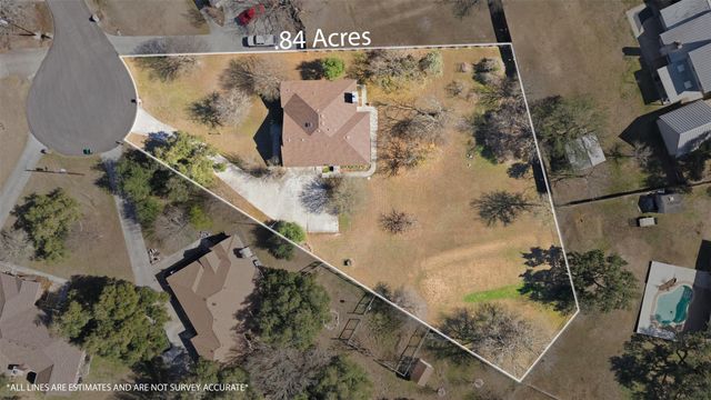 307 Pin Oak CT, Mountain City, TX 78610