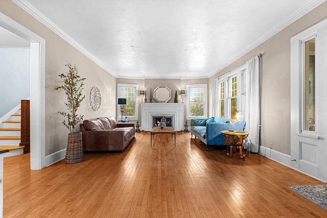 1115 S MONROE AVENUE, Green Bay, WI 54301