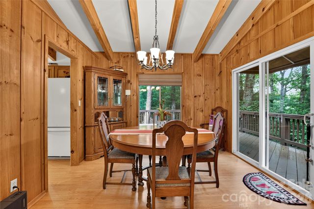 154 Hondah Boulevard, Brevard, NC 28712