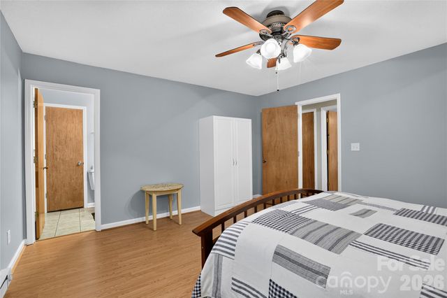 154 Hondah Boulevard, Brevard, NC 28712