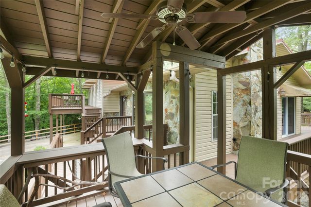 154 Hondah Boulevard, Brevard, NC 28712