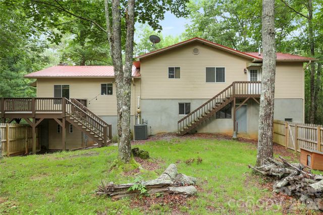 154 Hondah Boulevard, Brevard, NC 28712