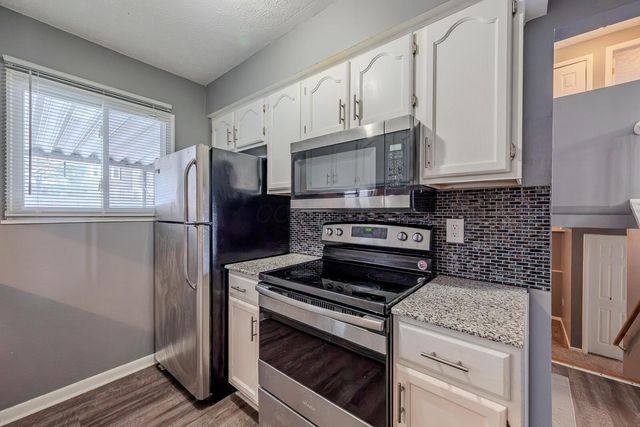 2706 Maywood Road, Columbus, OH 43232