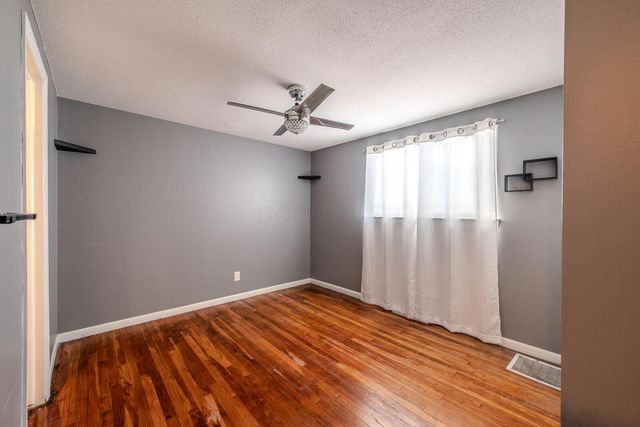 2706 Maywood Road, Columbus, OH 43232