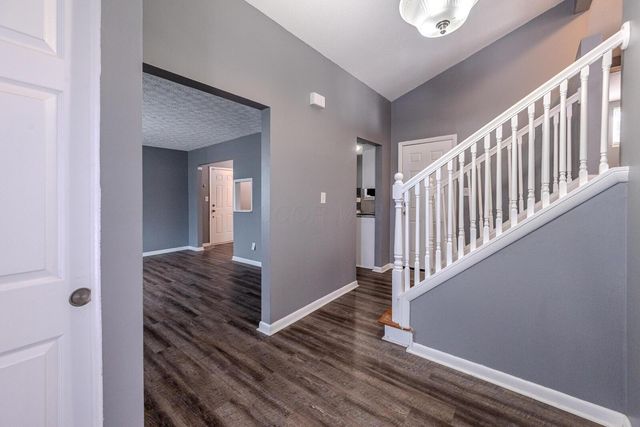 2706 Maywood Road, Columbus, OH 43232