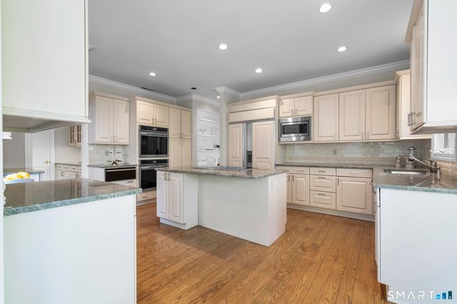 324 Nod Hill Road, Wilton, CT 06897