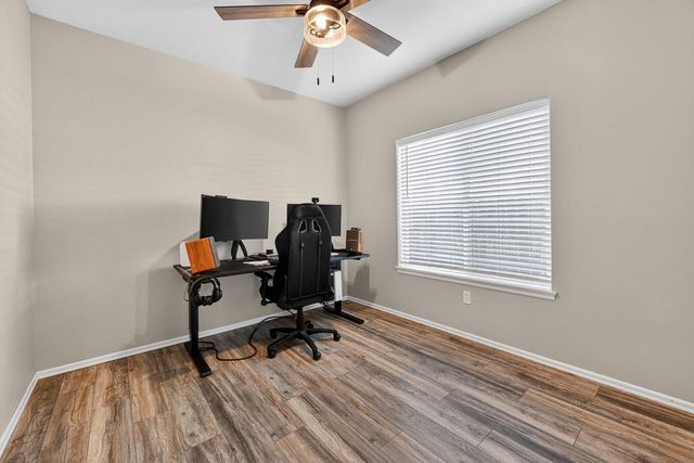 2217 NW Cedar Avenue, Redmond, OR 97756