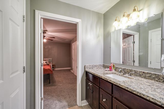 55 County Road 2287, Cleveland, TX 77327