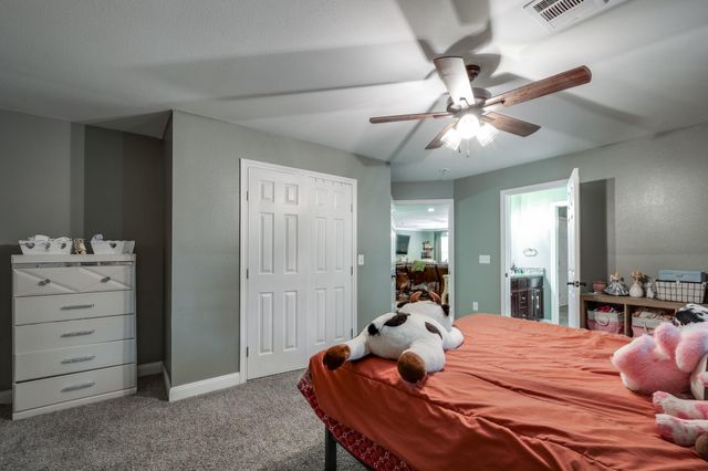 55 County Road 2287, Cleveland, TX 77327