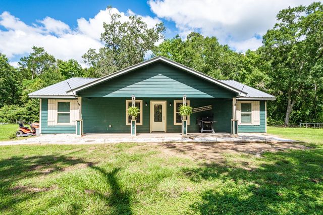 55 County Road 2287, Cleveland, TX 77327