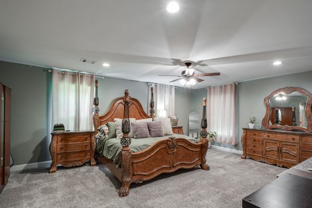 55 County Road 2287, Cleveland, TX 77327