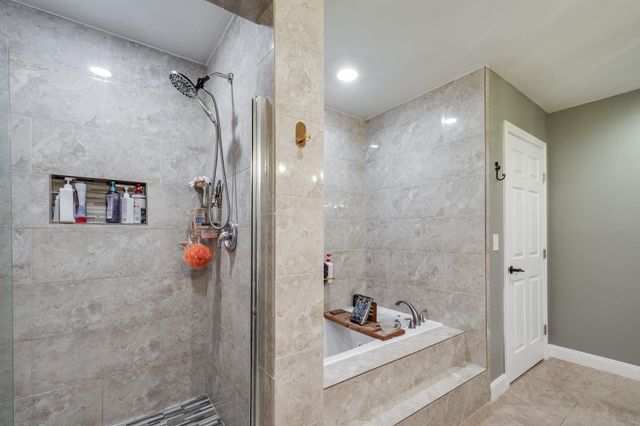 55 County Road 2287, Cleveland, TX 77327