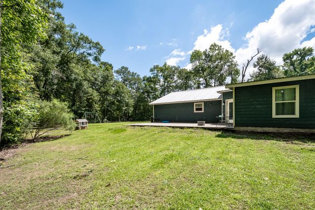 55 County Road 2287, Cleveland, TX 77327