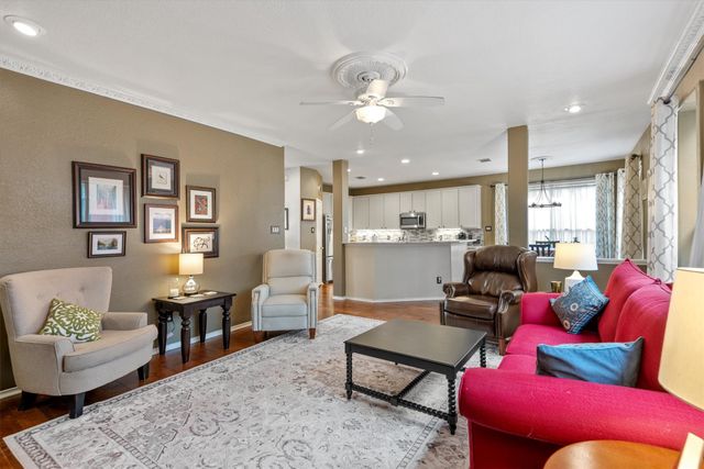 2406 Forest Park Circle, Mansfield, TX 76063