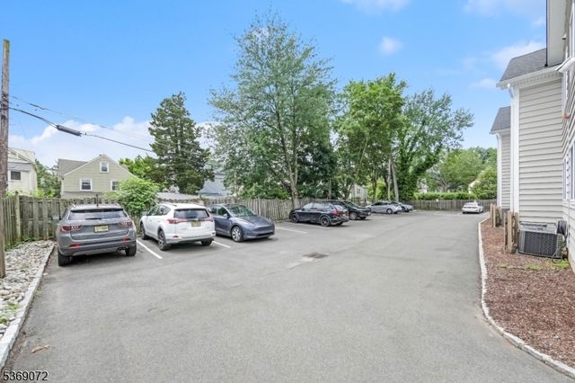 232 Claremont Ave 2, Montclair Twp., NJ 07042