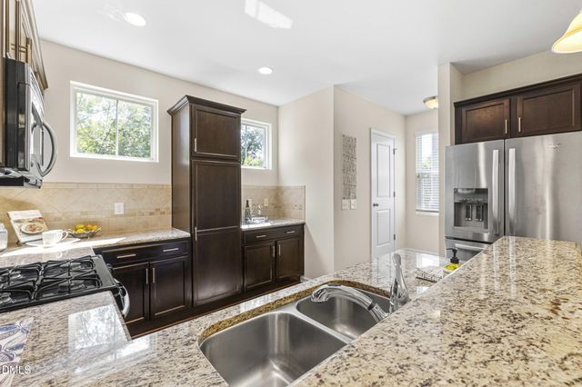 1529 Crafton Way, Raleigh, NC 27607