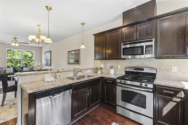 1529 Crafton Way, Raleigh, NC 27607