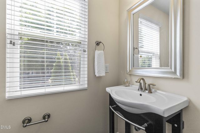 1529 Crafton Way, Raleigh, NC 27607