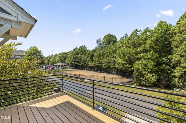 1529 Crafton Way, Raleigh, NC 27607