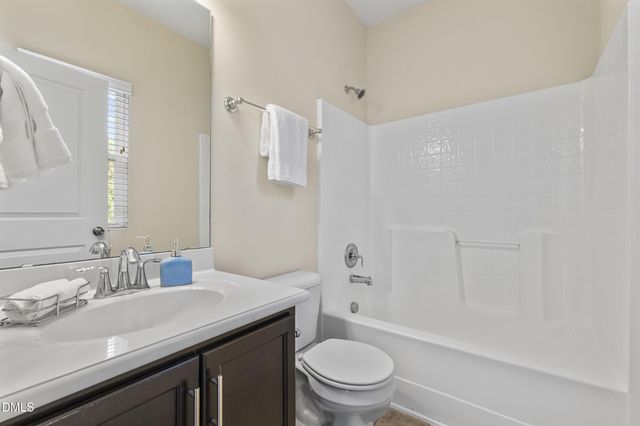 1529 Crafton Way, Raleigh, NC 27607