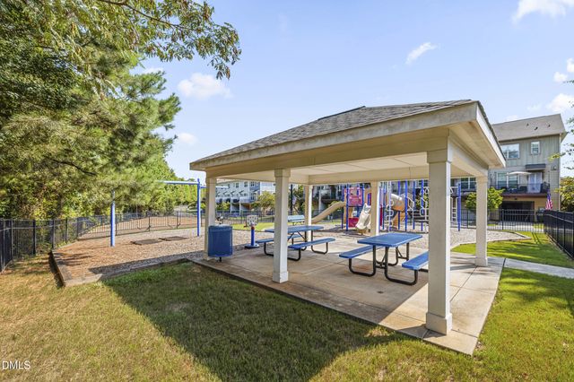 1529 Crafton Way, Raleigh, NC 27607