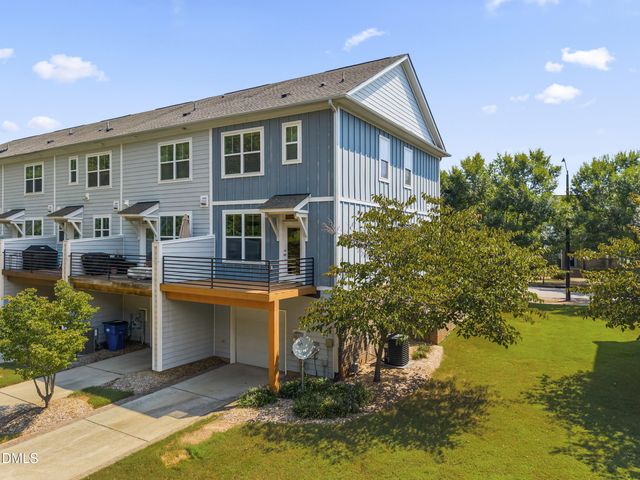 1529 Crafton Way, Raleigh, NC 27607