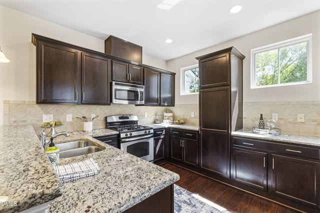 1529 Crafton Way, Raleigh, NC 27607