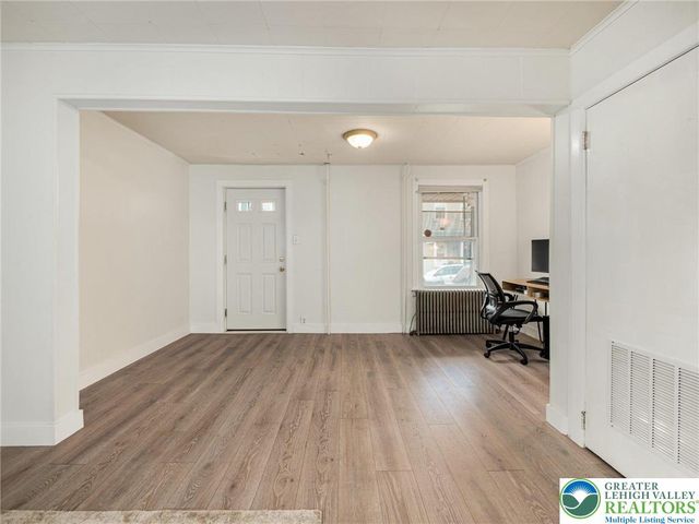 115 2nd Street, Catasauqua Boro, PA 18032