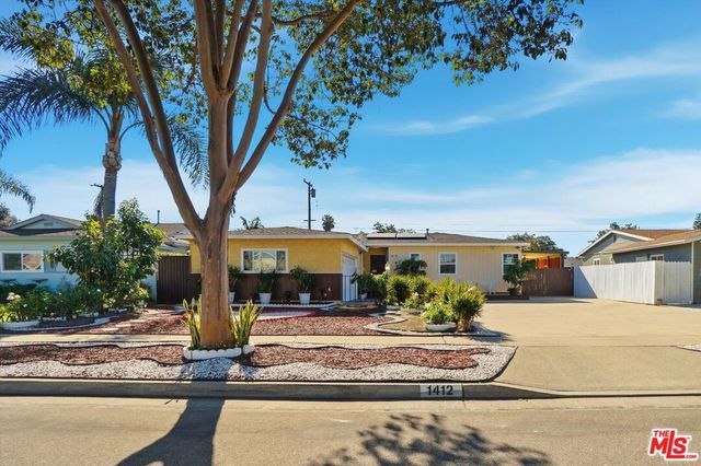1412 W Baker Avenue, Fullerton, CA 92833