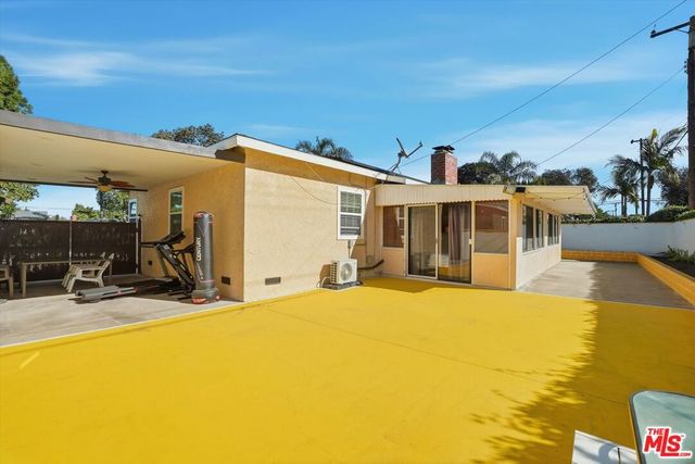 1412 W Baker Avenue, Fullerton, CA 92833