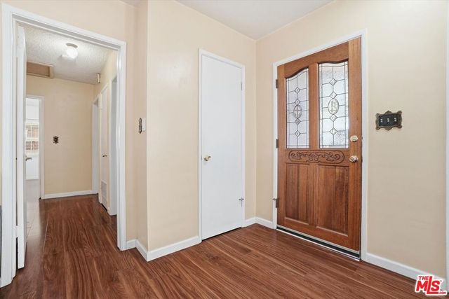 1412 W Baker Avenue, Fullerton, CA 92833