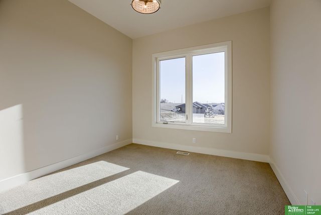 3308 S 206th Street, Elkhorn, NE 68022