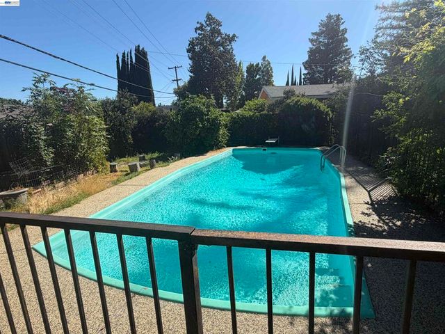 6404 Camden Ave, San Jose, CA 95120