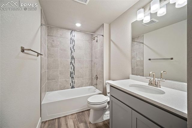 9124 Lanceleaf Drive, Colorado Springs, CO 80925