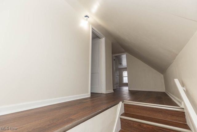 1598 Alameda Avenue, Lakewood, OH 44107